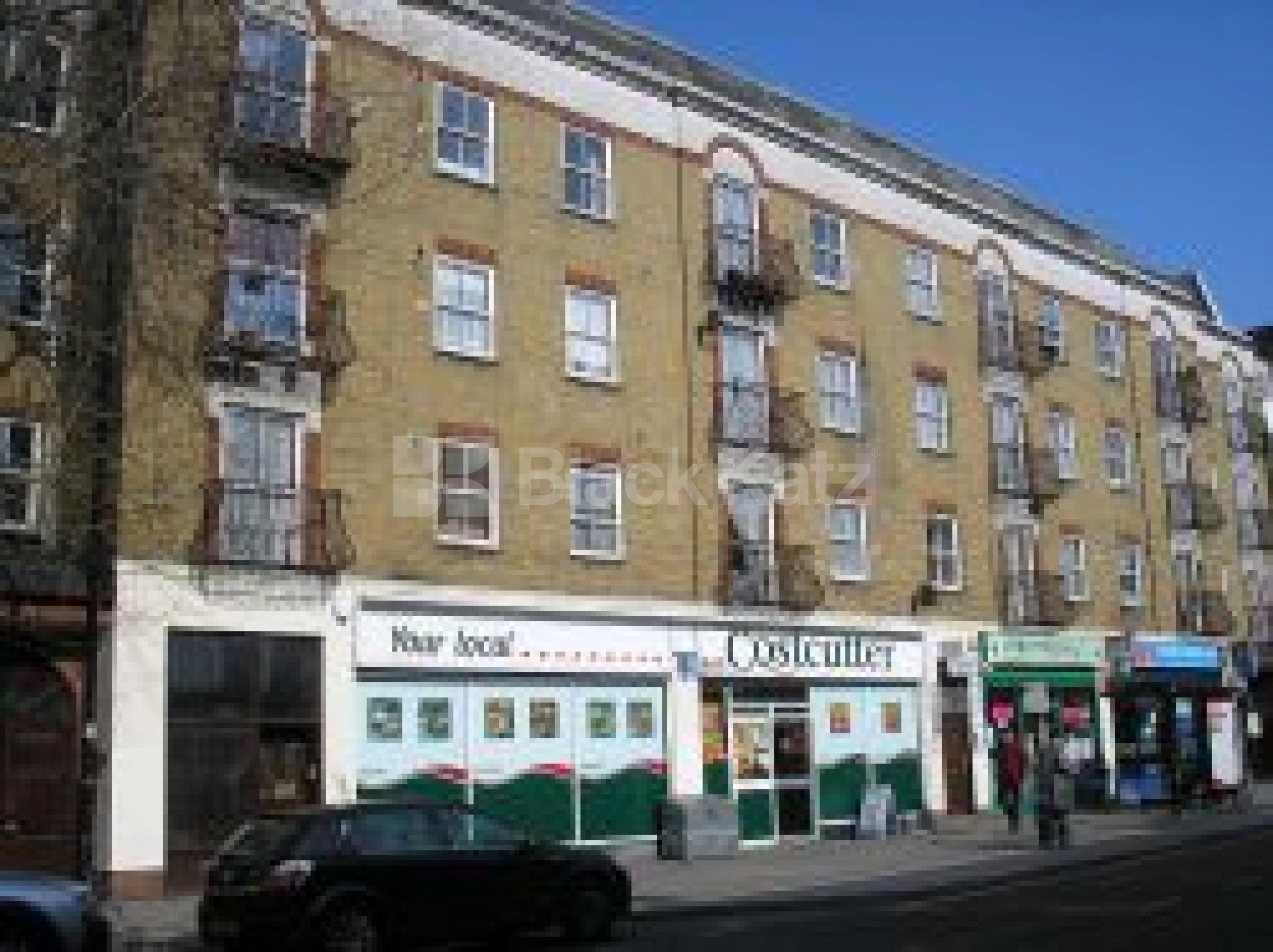 			Great for sharers!!!, 1 Bedroom, 1 bath, 1 reception Flat			 York Way, CAMDEN BORDERS N7